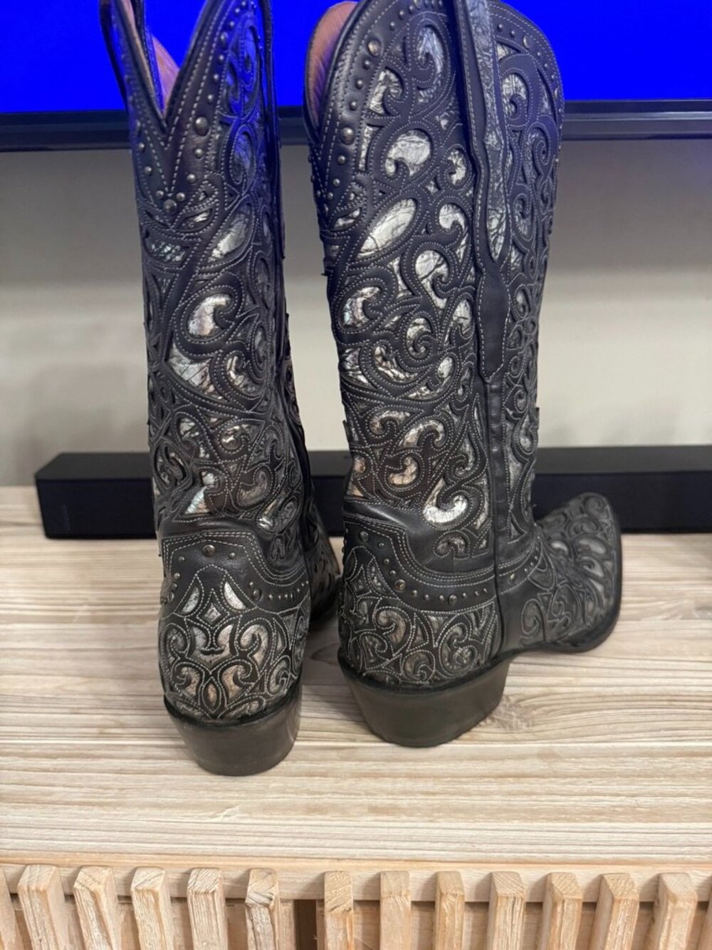 Lucchese Womens Sierra Cowboy Boots - Picture 3 of 5